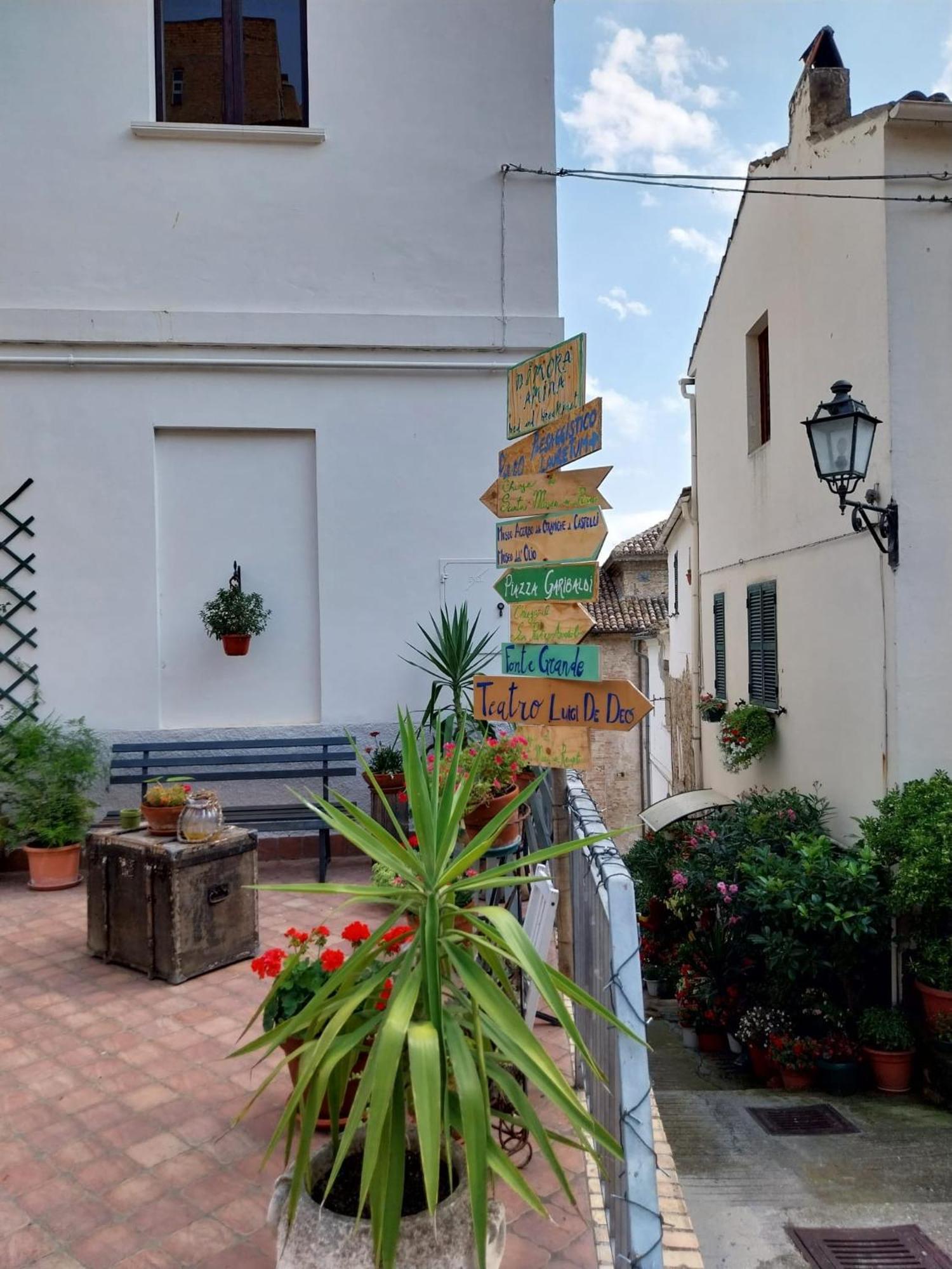 Dimora Amina Bed & Breakfast Loreto Aprutino Luaran gambar