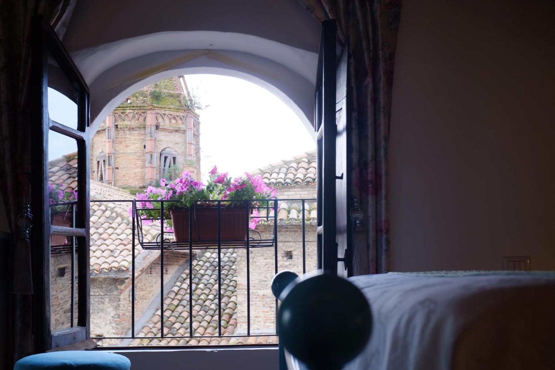 Dimora Amina Bed & Breakfast Loreto Aprutino Luaran gambar